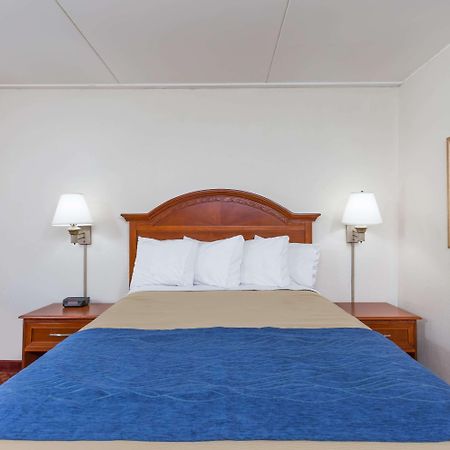 Days Inn By Wyndham Winston Salem North Eksteriør billede